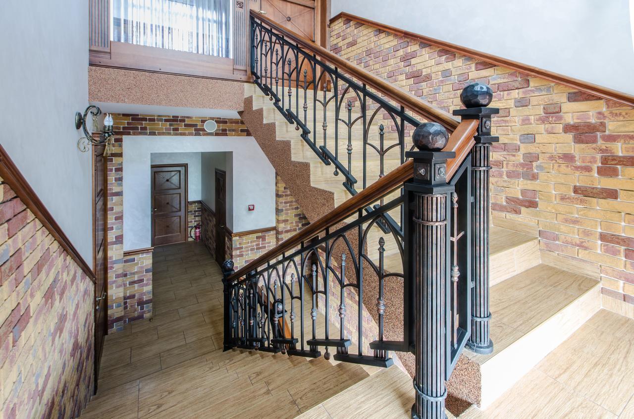 Hotel Lepsza Садыба à Bila Tserkva Extérieur photo