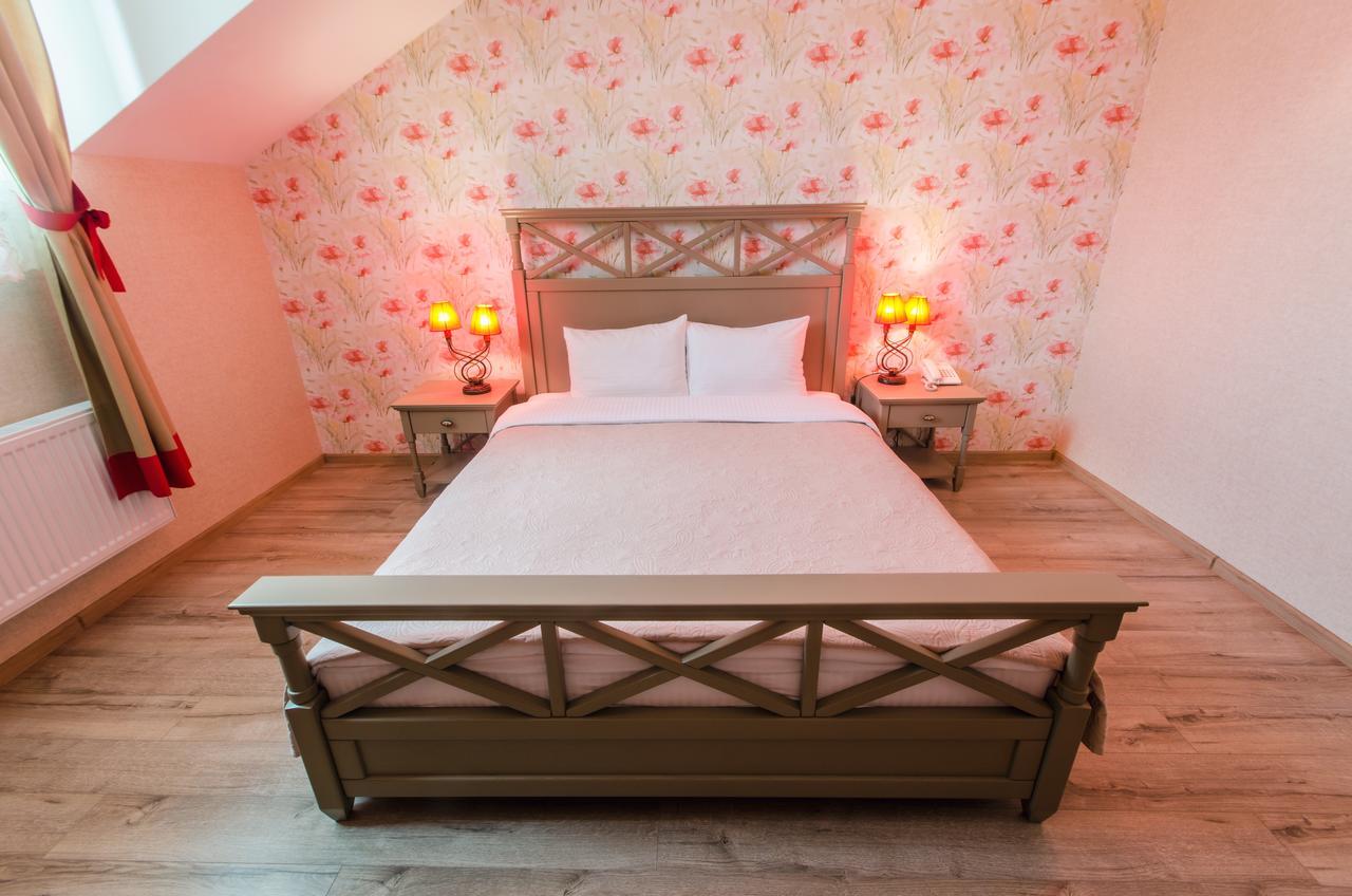 Hotel Lepsza Садыба à Bila Tserkva Extérieur photo
