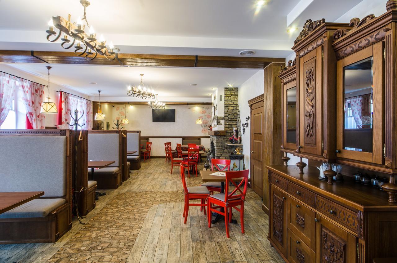 Hotel Lepsza Садыба à Bila Tserkva Extérieur photo