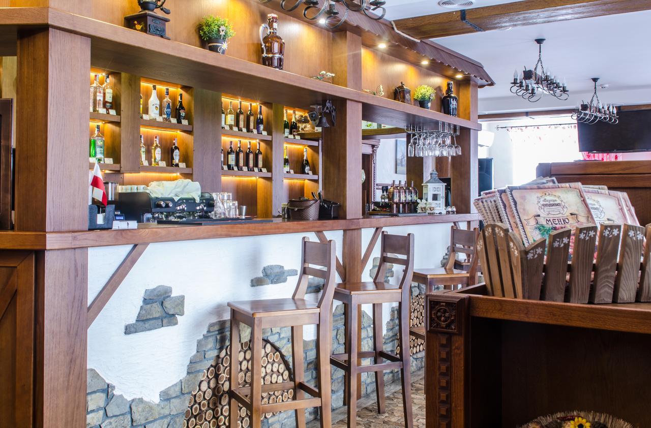 Hotel Lepsza Садыба à Bila Tserkva Extérieur photo