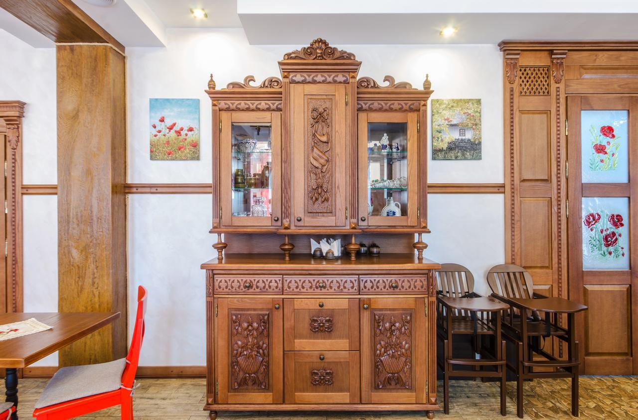 Hotel Lepsza Садыба à Bila Tserkva Extérieur photo